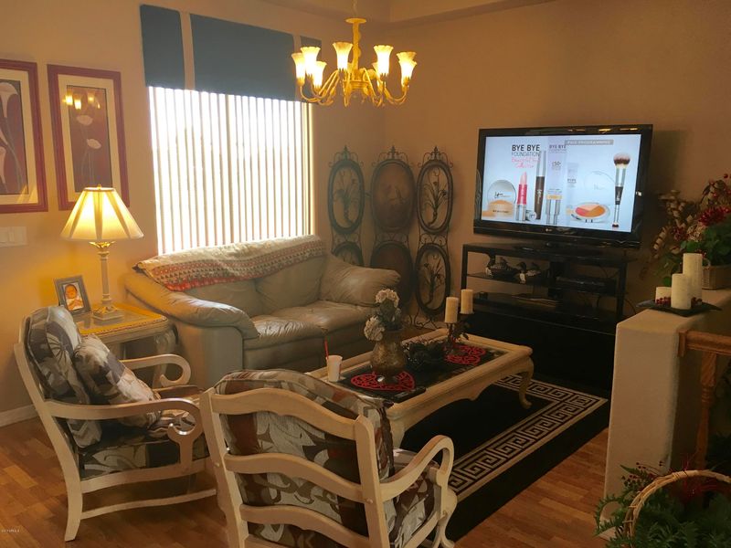 5843 E Lawndale St, Mesa, AZ 85215