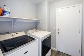 5843 Brittany Ln, Tempe, AZ 85283