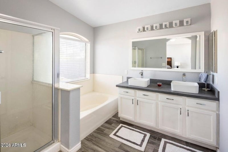 5843 Brittany Ln, Tempe, AZ 85283