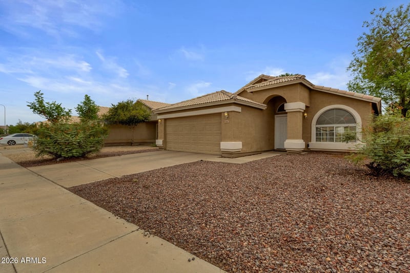 5843 S Brittany Ln, Tempe, AZ 85283