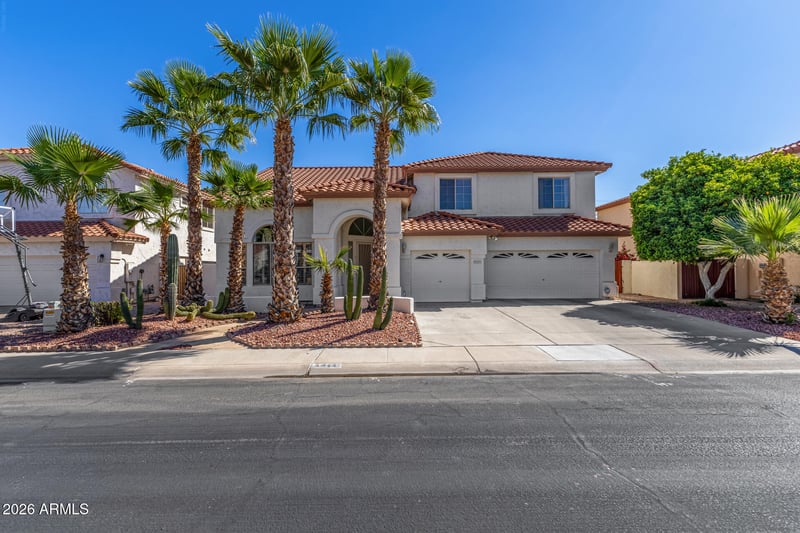 5845 W Charter Oak Rd, Glendale, AZ 85304
