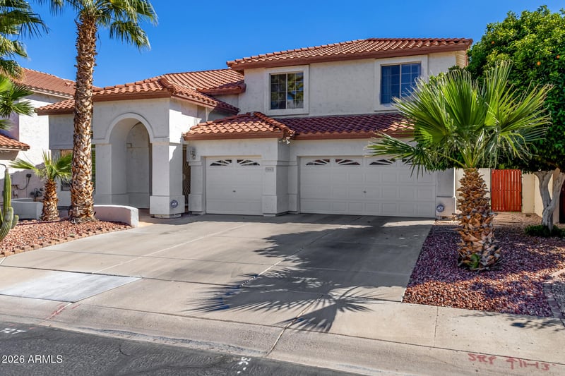 5845 W Charter Oak Rd, Glendale, AZ 85304