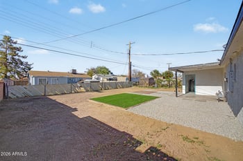 5846 Cheery Lynn Rd, Phoenix, AZ 85031