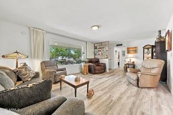 5847 E Duncan St, Mesa, AZ 85205