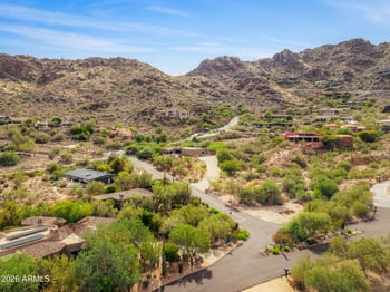 5849 E Hummingbird Ln, Paradise Valley, AZ 85253