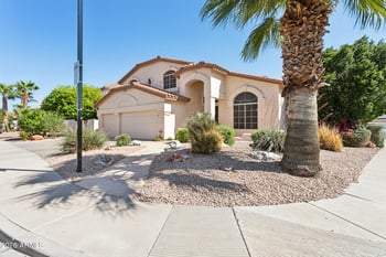 5851 W Charter Oak Rd, Glendale, AZ 85304