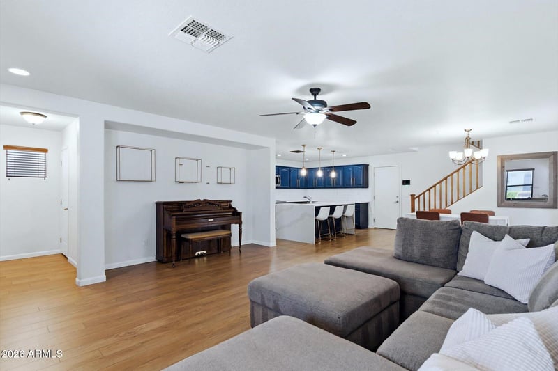 5852 Hampton Ave, Mesa, AZ 85206