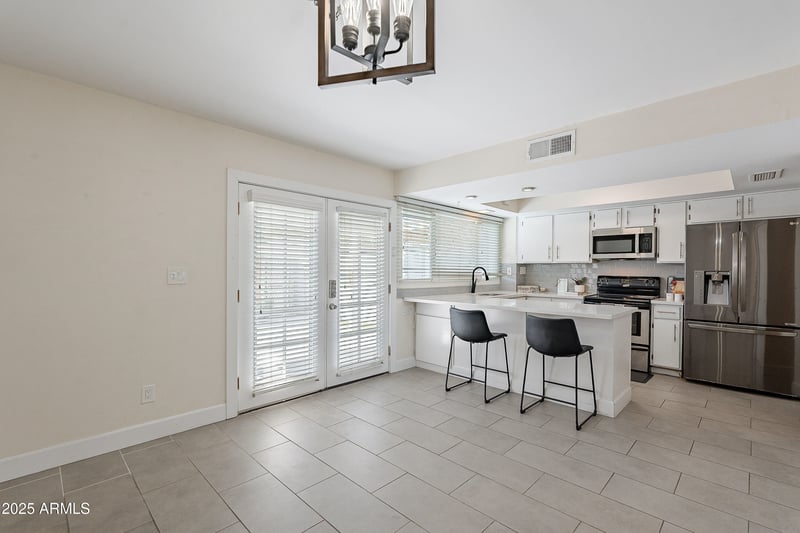 5853 Thomas Rd, Scottsdale, AZ 85251