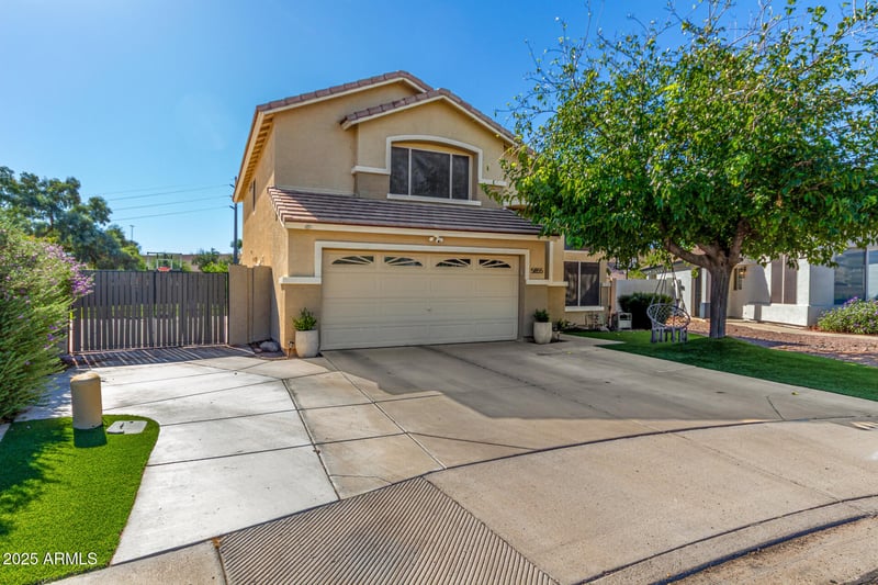 5855 Hopi Cir, Mesa, AZ 85206