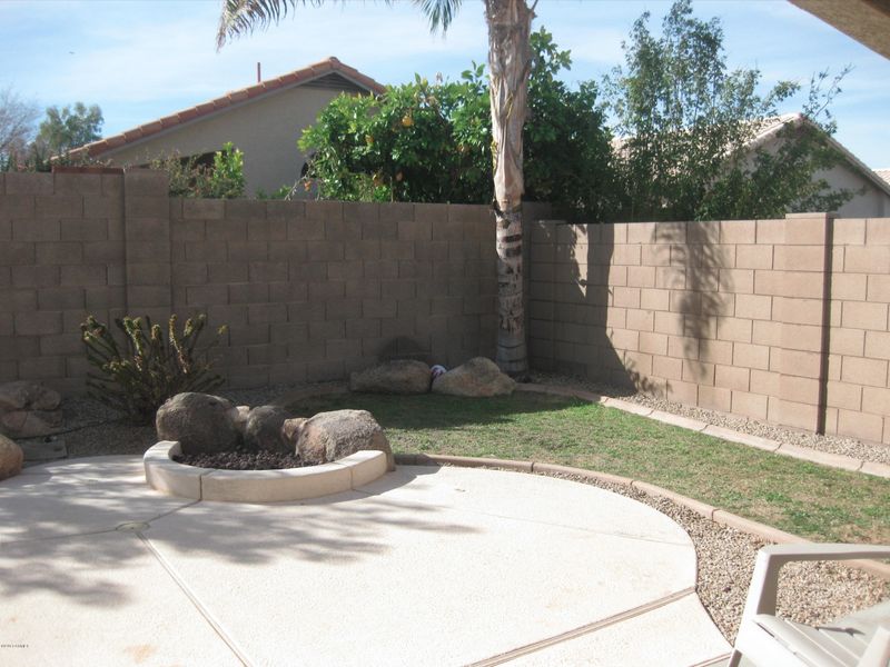 5855 W Cochise Dr, Glendale, AZ 85302