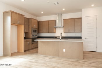 5857 Red Rock St, Gilbert, AZ 85298