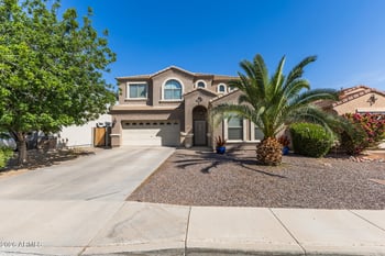 586 Baker Dr, San Tan Valley, AZ 85140