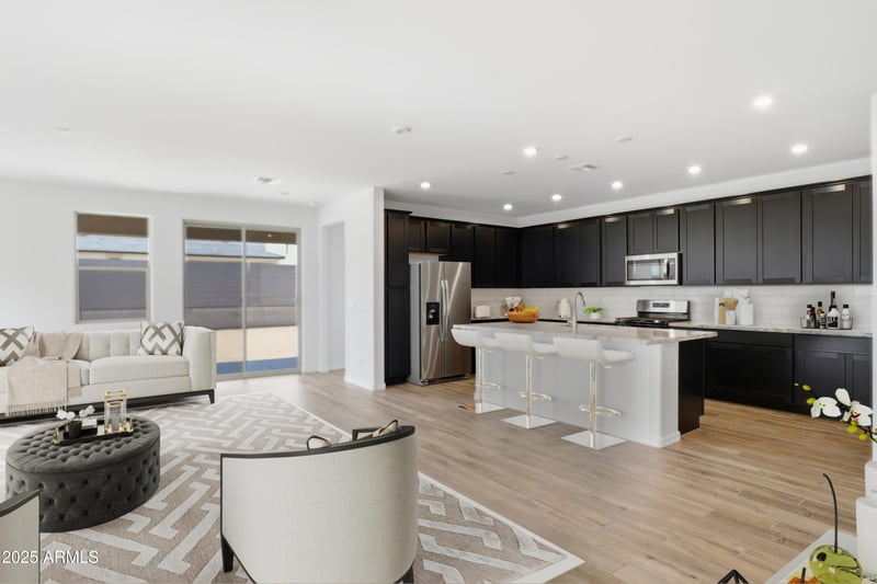 5862 193rd Ave, Litchfield Park, AZ 85340