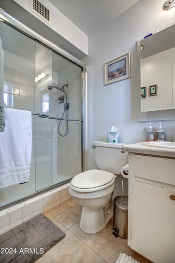 5862 Duncan St, Mesa, AZ 85205