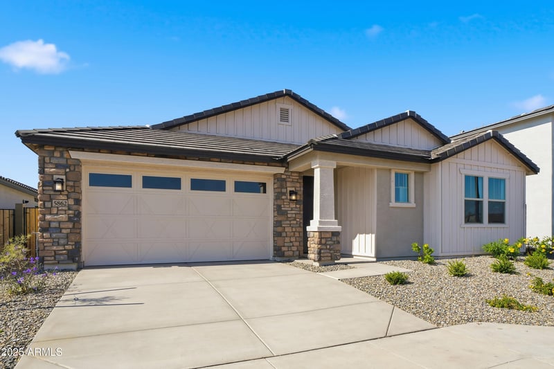 5862 193rd Ave, Litchfield Park, AZ 85340