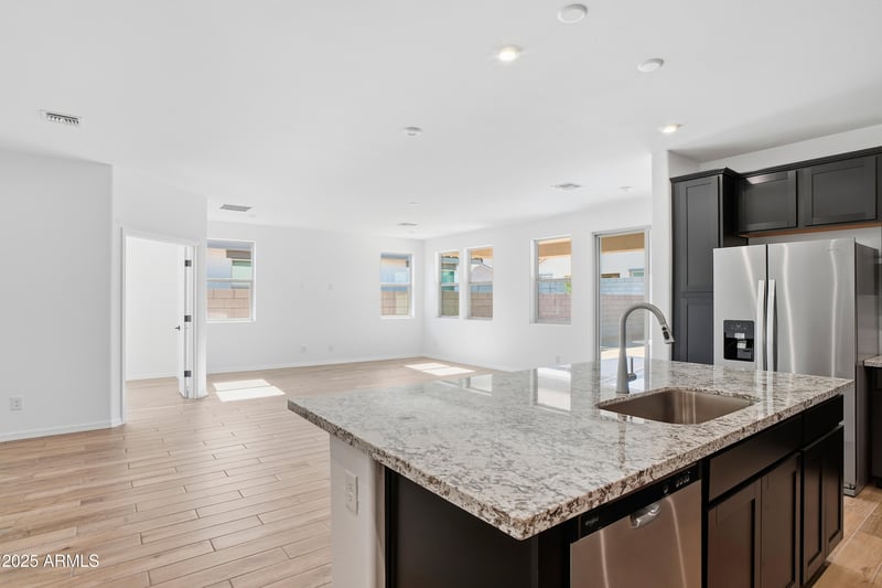 5862 193rd Ave, Litchfield Park, AZ 85340