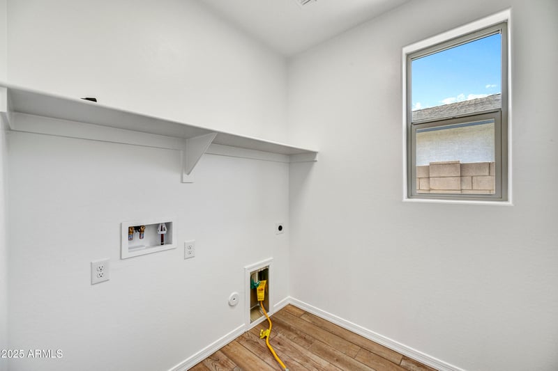 5863 193rd Dr, Litchfield Park, AZ 85340