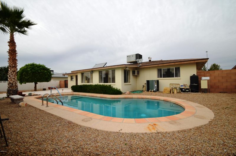 5865 E Butte St, Mesa, AZ 85205