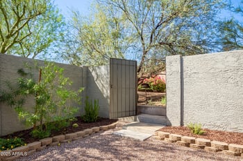 5868 81st St, Scottsdale, AZ 85250