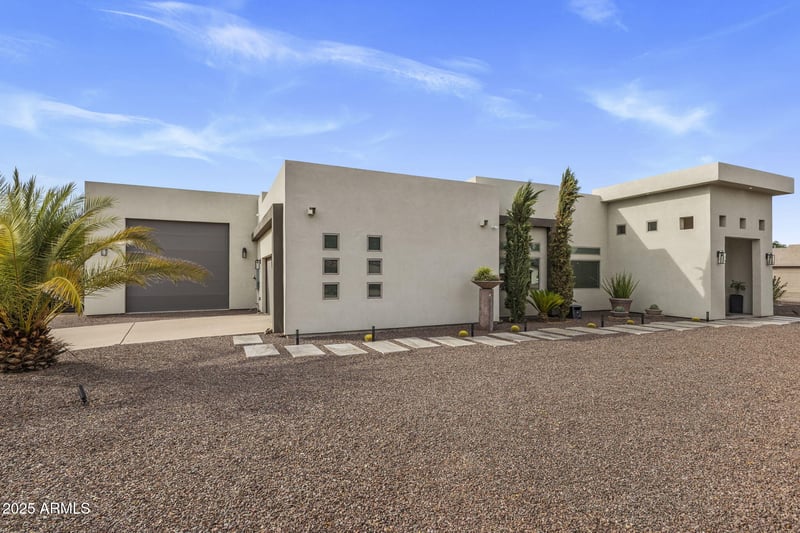5868 Onyx Ave, Paradise Valley, AZ 85253