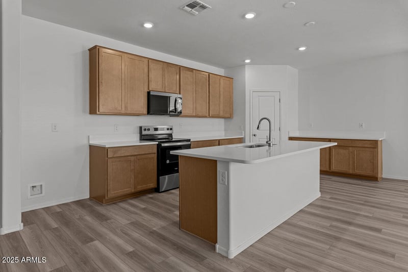 5870 246th Ln, Buckeye, AZ 85326