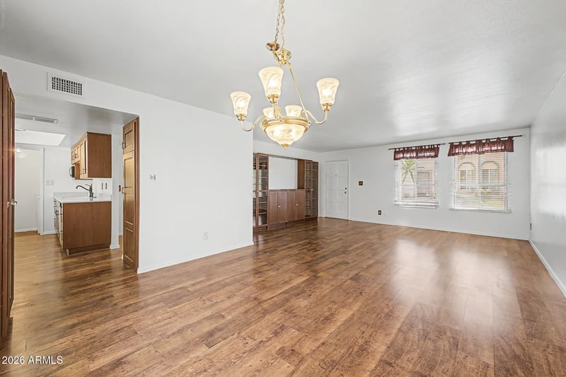 5873 Thomas Rd, Scottsdale, AZ 85251