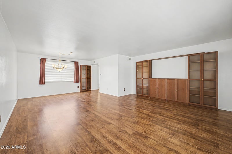 5873 Thomas Rd, Scottsdale, AZ 85251