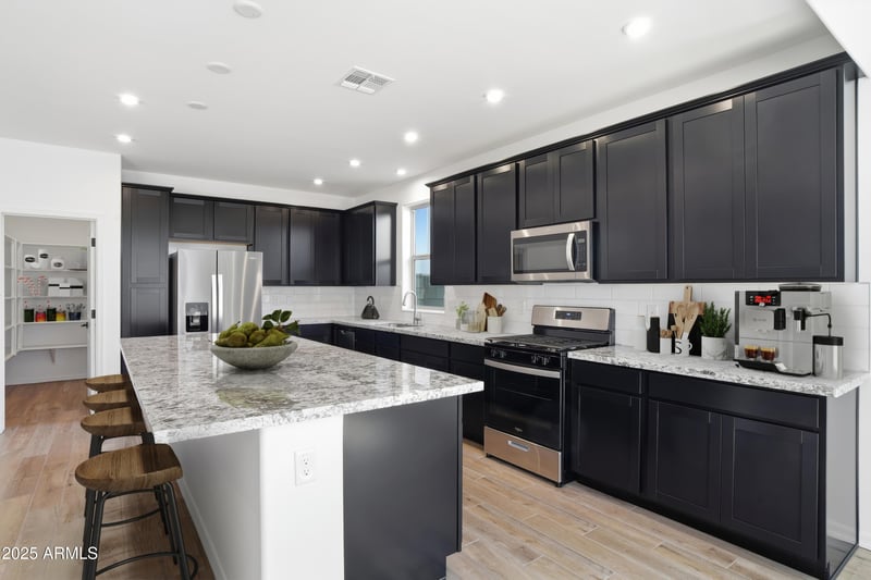 5874 193rd Ave, Litchfield Park, AZ 85340