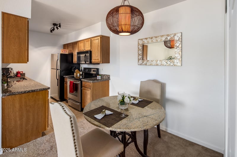5877 Granite Reef Rd #2212, Scottsdale, AZ 85250