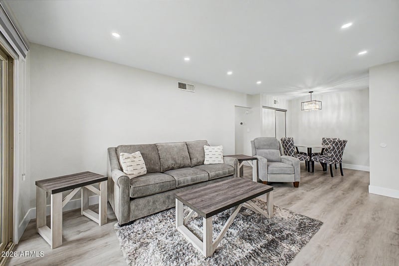5877 Granite Reef Rd #1114, Scottsdale, AZ 85250