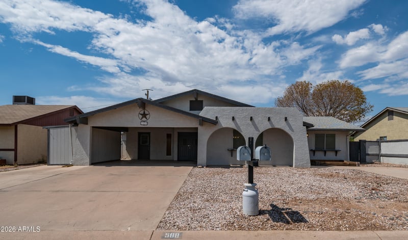 588 W 21st Ave, Apache Junction, AZ 85120
