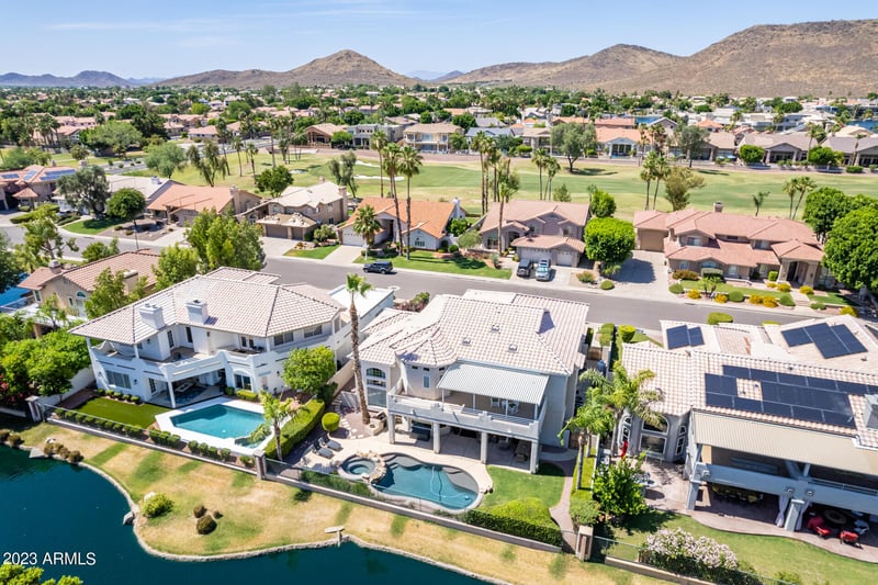 5887 W Del Lago Cir, Glendale, AZ 85308
