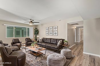 5888 48th Ln, Glendale, AZ 85301