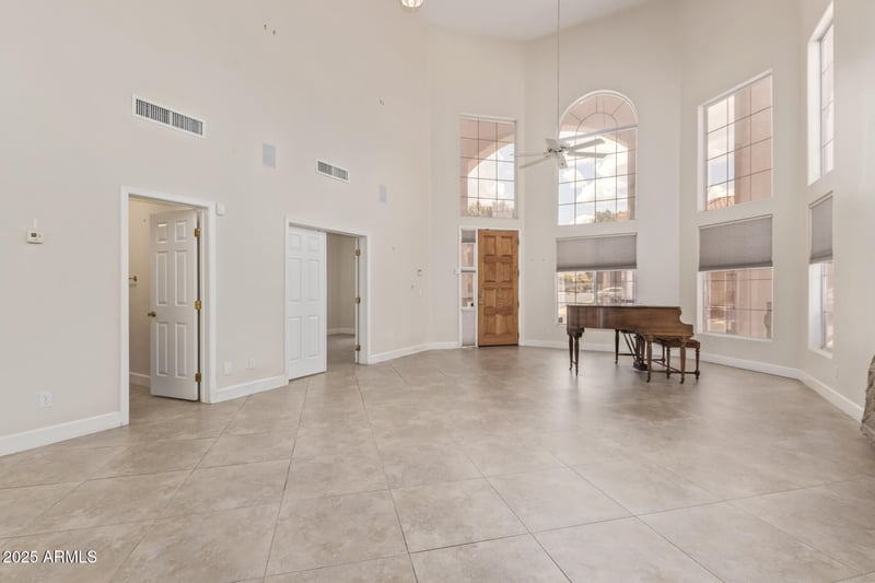 589 Acacia Dr, Gilbert, AZ 85233