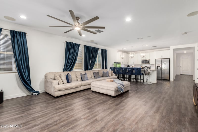 5897 195th Dr, Litchfield Park, AZ 85340