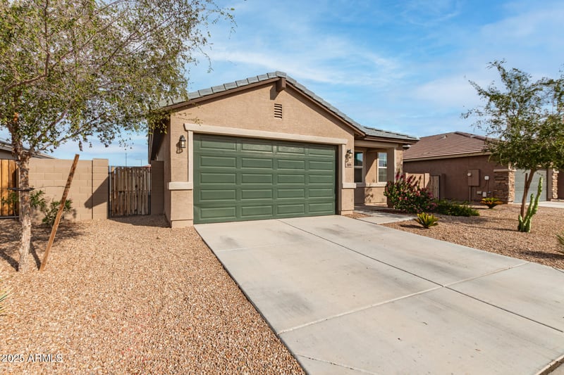 5899 247th Dr, Buckeye, AZ 85326