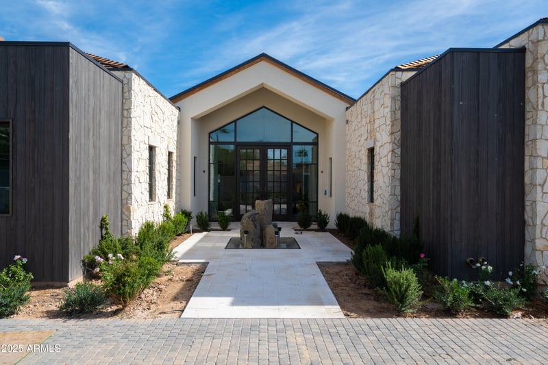 5902 Cactus Wren Rd, Paradise Valley, AZ 85253