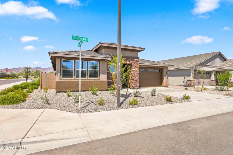 5902 N 194th Dr, Litchfield Park, AZ 85340