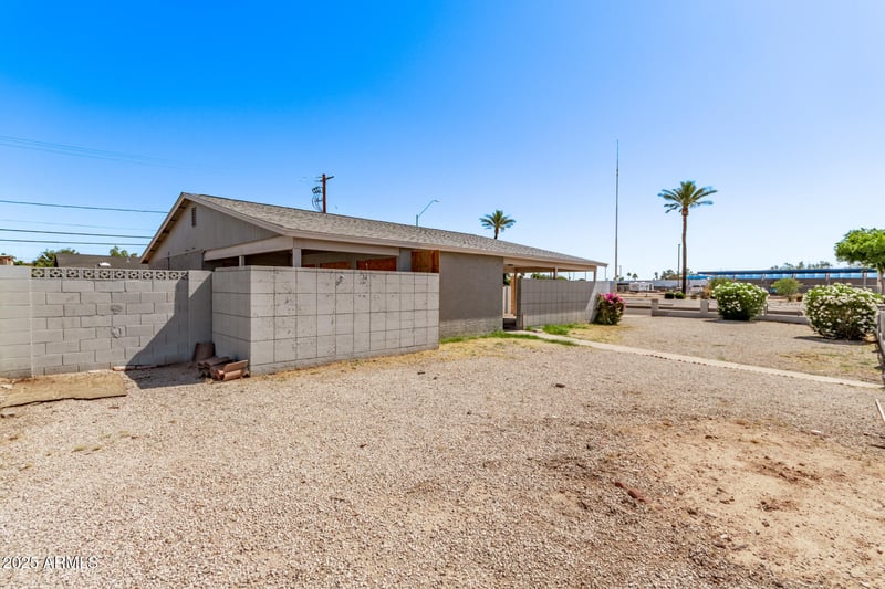 5902 Orange Dr, Glendale, AZ 85301