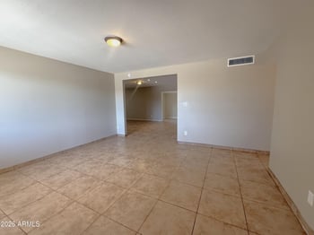 5902 Highland Ave, Phoenix, AZ 85033