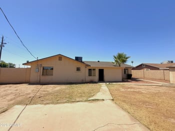 5902 Highland Ave, Phoenix, AZ 85033