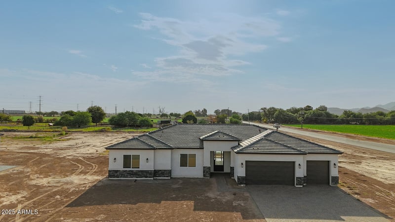 5905 182nd Ave, Goodyear, AZ 85338