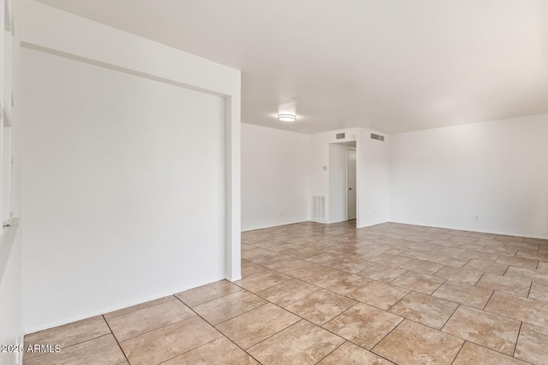 5906 48th Ave, Glendale, AZ 85301