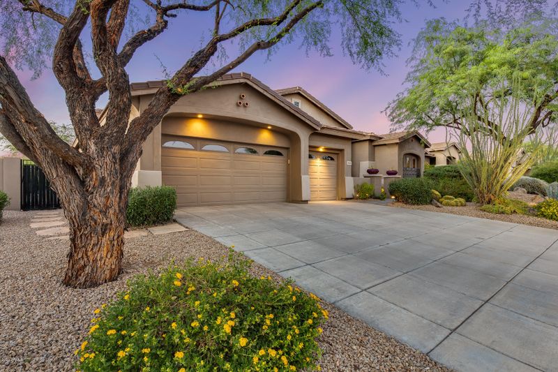5908 E Night Glow Cir, Scottsdale, AZ 85266