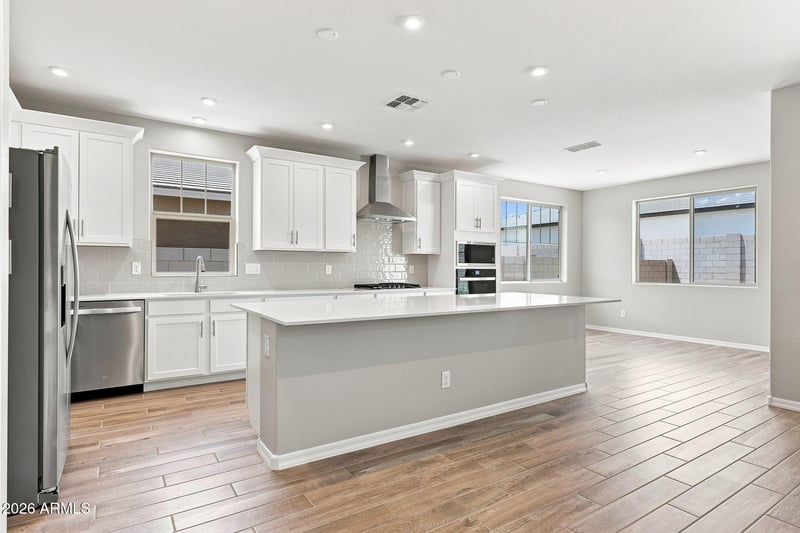 5908 N 194th Dr, Litchfield Park, AZ 85340