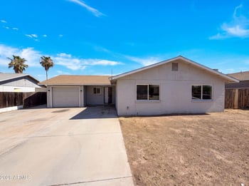 5908 W Calavar Rd, Glendale, AZ 85306
