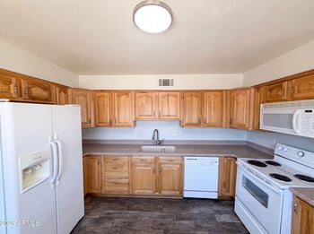 5908 W Calavar Rd, Glendale, AZ 85306