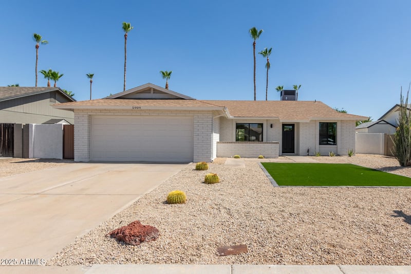 5909 Crocus Dr, Scottsdale, AZ 85254