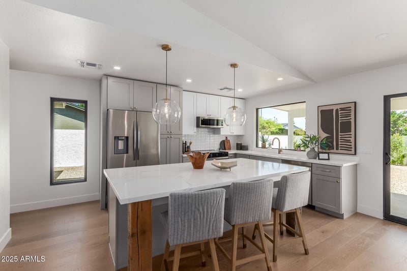 5909 Crocus Dr, Scottsdale, AZ 85254