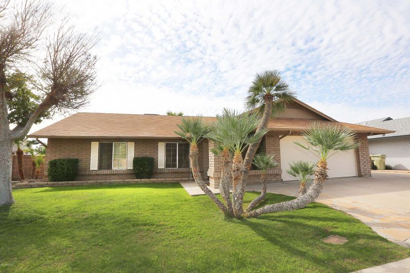 5909 W Yucca St, Glendale, AZ 85304